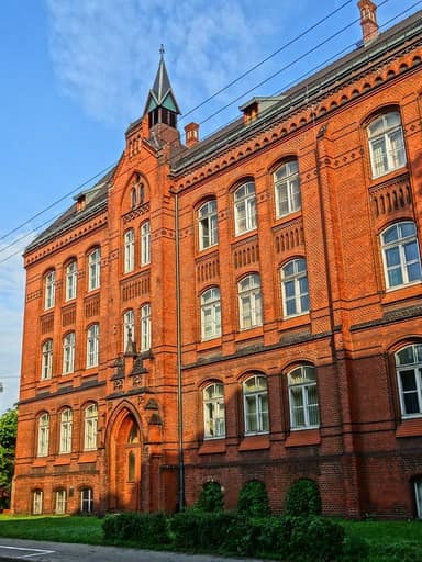 Університет Бидгоща, де можна отримати вищу освіту в Польщі 