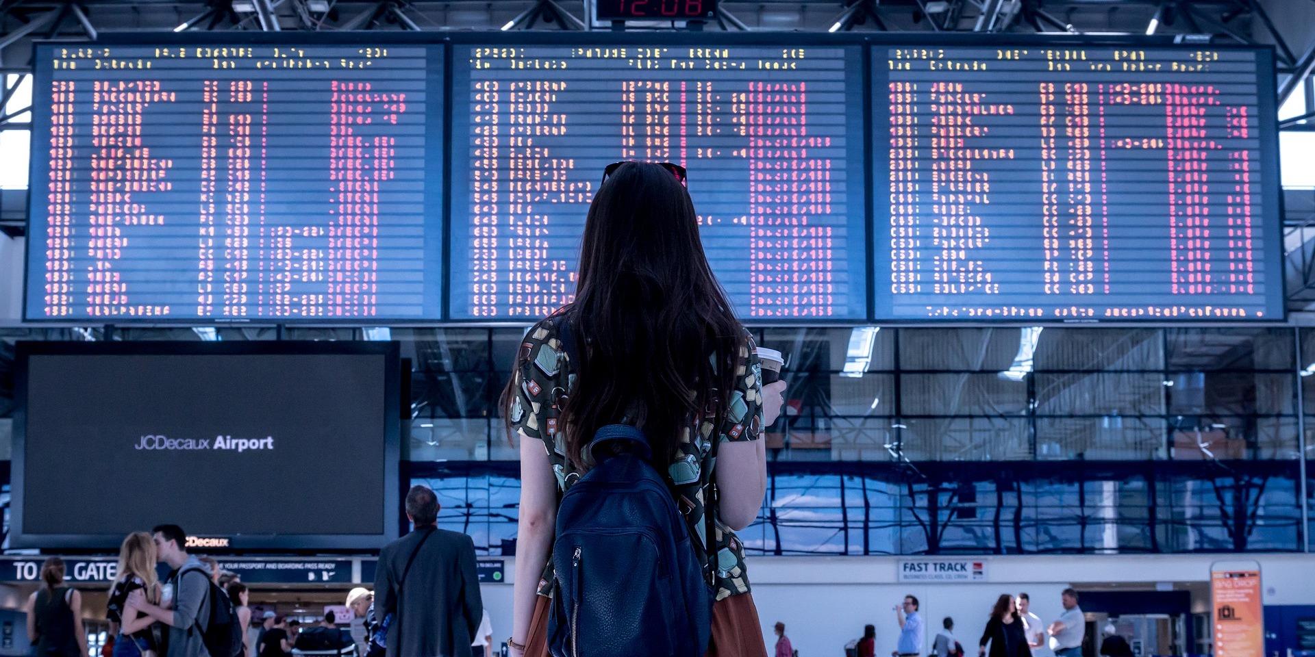 Залізничні та авіасполучення між Україною та Польщею