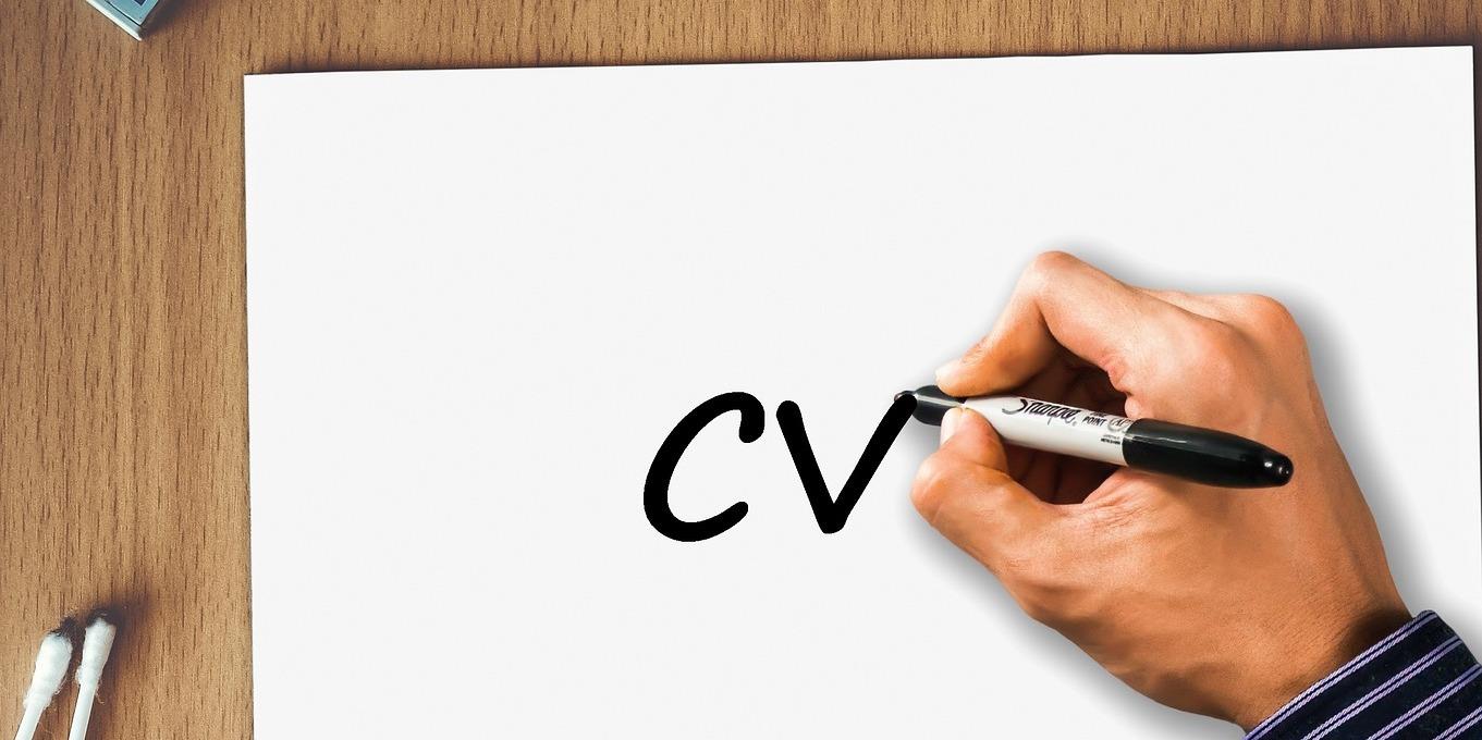 Як шукати роботу: CV або резюме