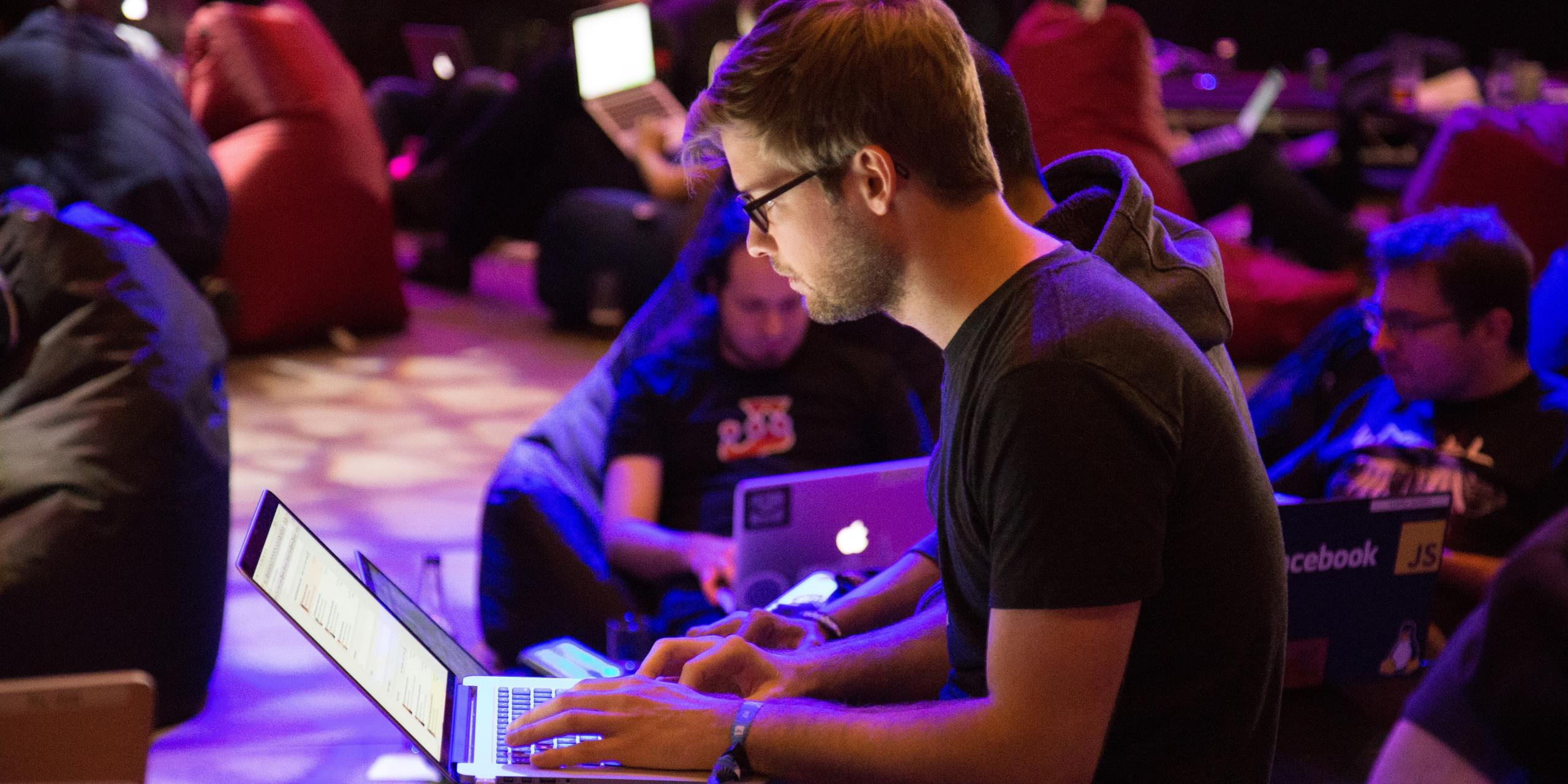 Выбирай информатику и получишь работу!