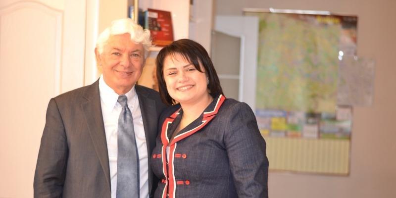 Ректор Высшей Школы Информатики и Искусств из г. Лодзь посетил с рабочим визитом офис Проекта в Ровно!