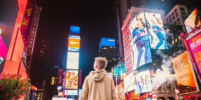 Мобільні телефони, навігатори, www. Що працює завдяки фірмам із Лодзя?  фото