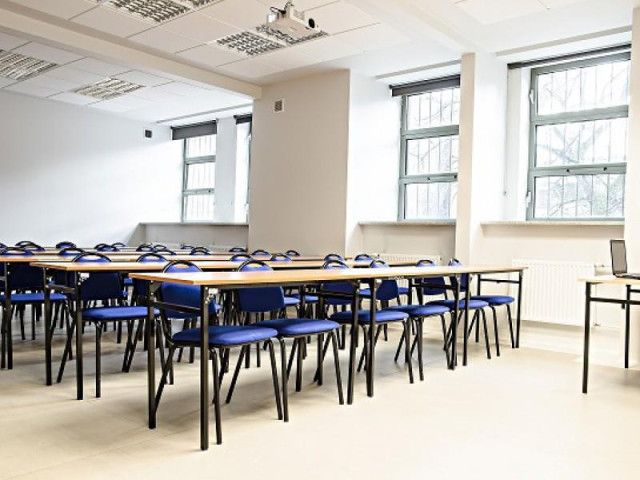 Университет Общественной Психологии и Гуманитарных Наук в Варшаве - фото 4