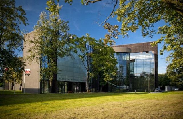 Университет им. Адама Мицкевича в Познани - фото 1