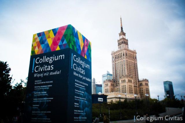 Университет Сивитас в Варшаве - фото 3