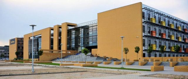 Университет им. Адама Мицкевича в Познани - фото 5