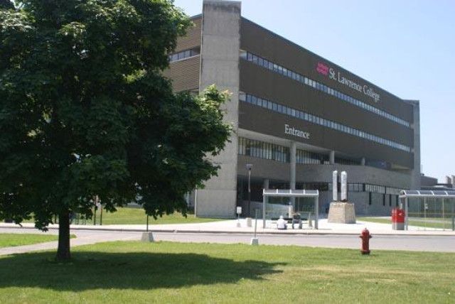 St. Lawrence College - фото 2