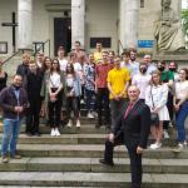 Полонийный общеобразовательный лицей KLASYK - фото 7