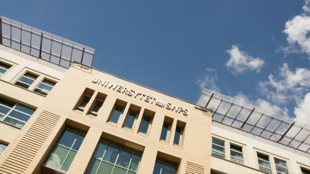 Университет Общественной Психологии и Гуманитарных Наук в Варшаве - фото 1