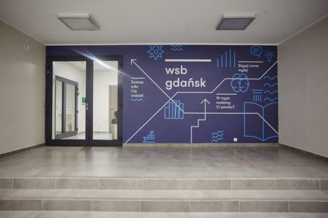 Университет Банковского Дела в Гданьске - фото 4