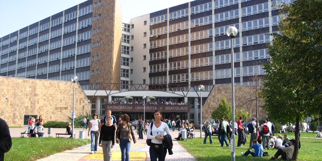 Стоимость услуг СЛОВАКИЯ